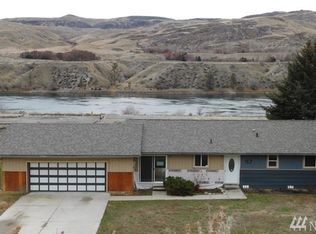 57 Riverview Dr, Coulee Dam, WA 99116