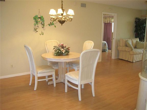 2nd image of 655 W Lake Jasmine Cir Unit 655-107