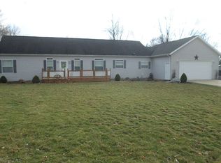 157 Nixon Dr, New Castle, IN 47362