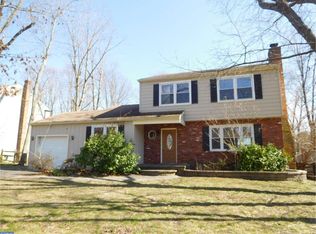 18 York Ter, Sicklerville, NJ 08081