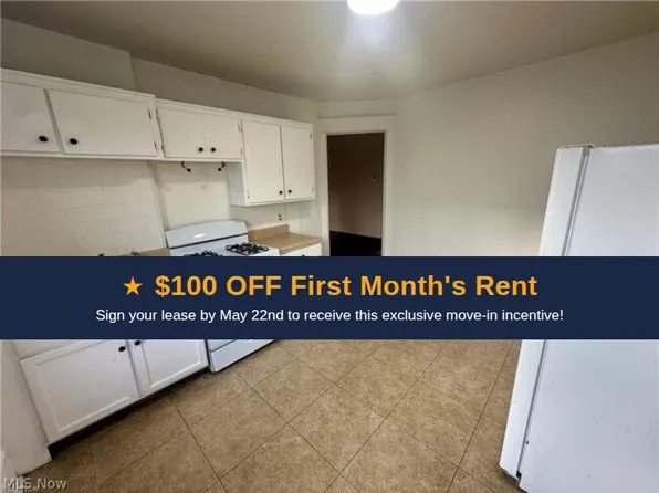 55 S Balch St #A, Akron, OH 44302