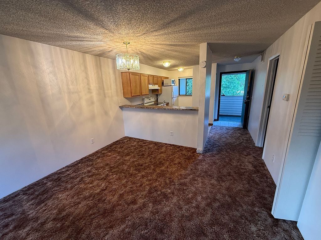 1705 Heatheridge Rd Unit 204