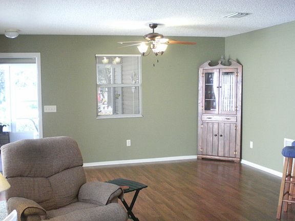large dining area open to LR