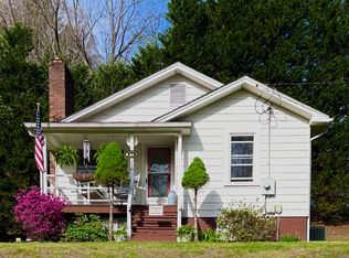 15 Jess Smith Rd, Asheville, NC 28806