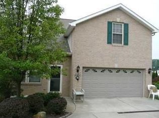 2423 Nicholson Rd, Sewickley, PA 15143