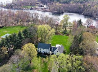 111 Munson Rd, Middlebury, CT 06762