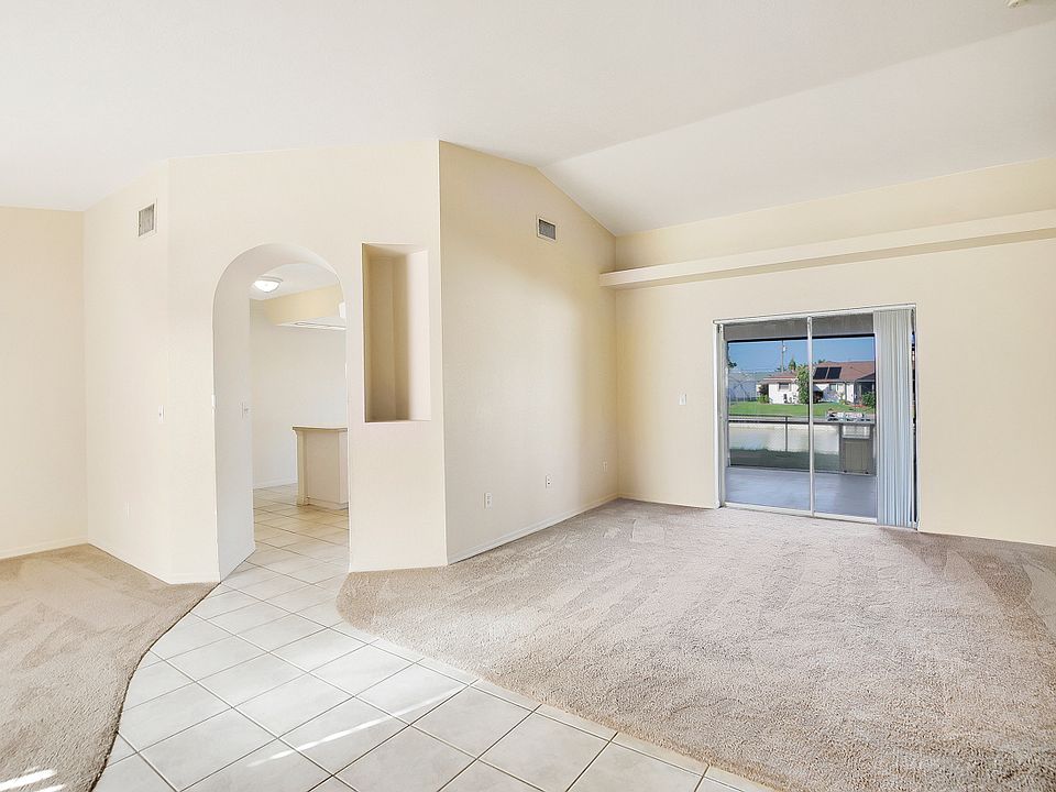 2nd image of 3226 SW 5th Ave