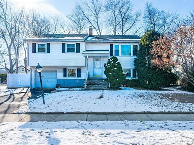 87 Barkalow Ave, Freehold, NJ, 07728