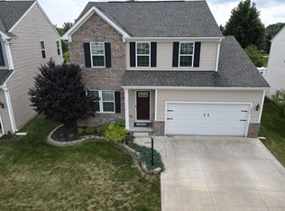1592 Westover Dr, Willoughby, OH 44094