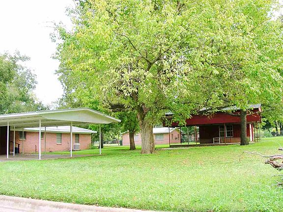 3rd image of 700 S Avenue J
