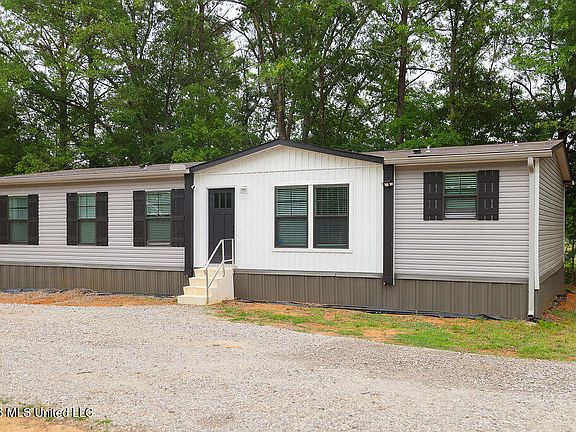 4th image of 2336 Sharon Rd