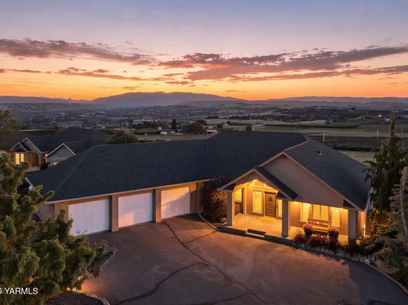 828 Lookout Point Rd, Selah, WA 98942