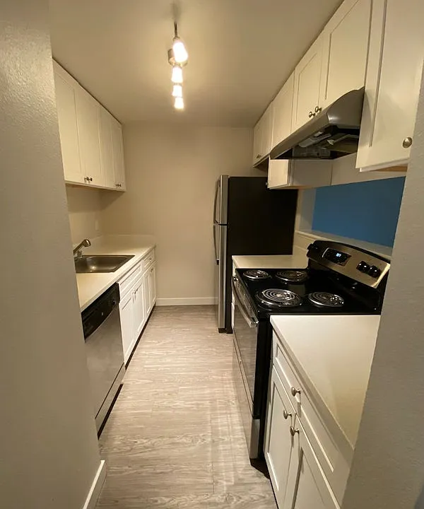 Bayview East Apartments