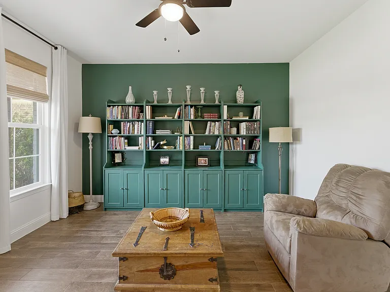 9920 Chaparral Pass — Photo 12