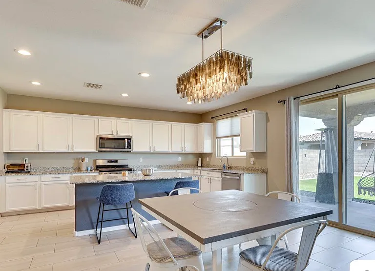 17150 W Tonto St — Photo 4