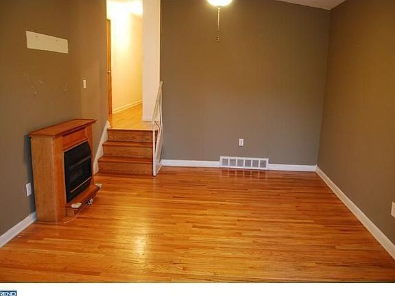 4th image of 3917 Patrician Dr