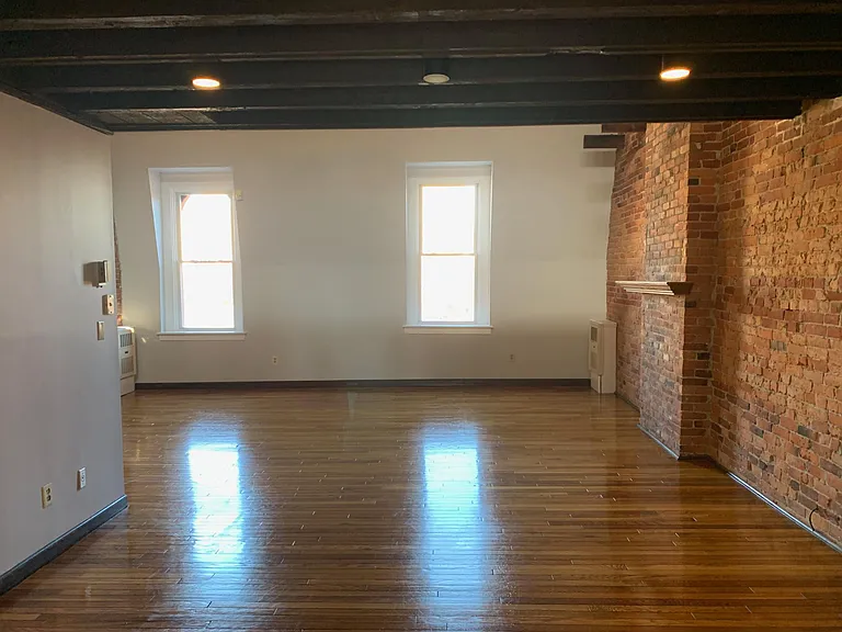 23 Capitol Ave #3 — Photo 31