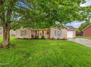 8013 Phyllis Ln, Knoxville, TN 37938
