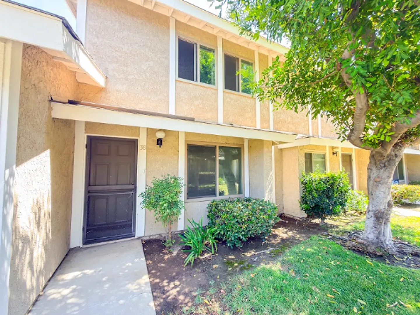 15224 Shadybend Dr # 38 — Photo 2
