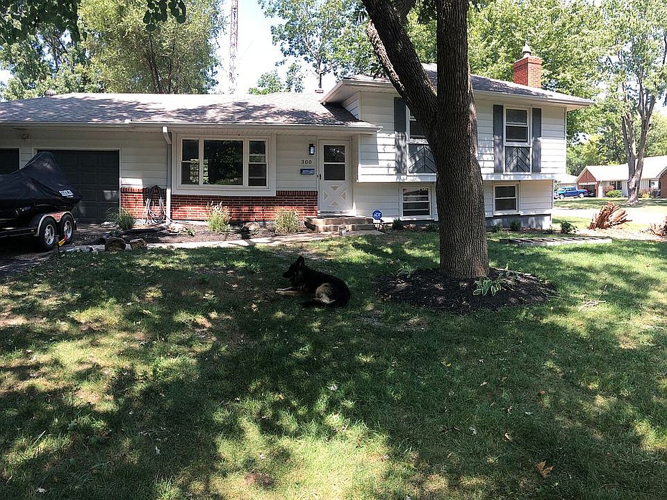 1st image of 300 Airway Ln