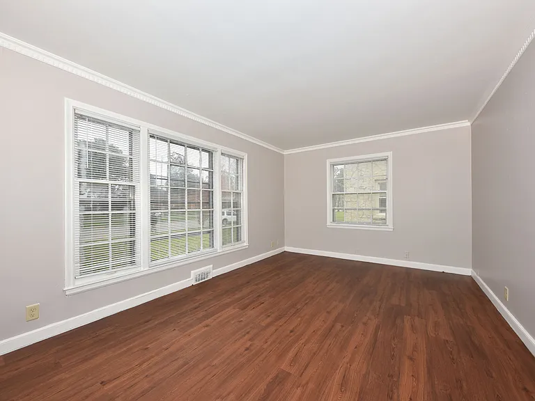 4065 N Sherman Blvd #1 — Photo 7