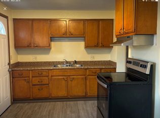 2704 Hawthorne Dr, Bettendorf, IA 52722