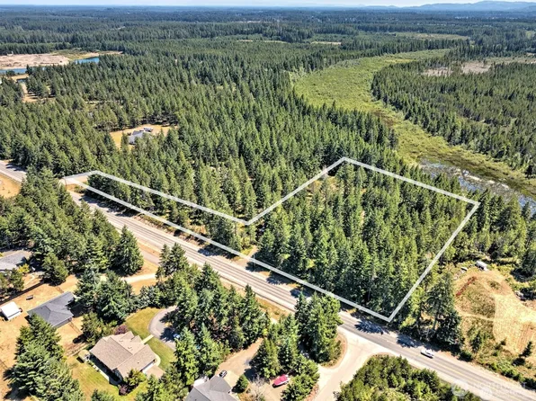 5201 E Brockdale Road, Shelton, WA 98584