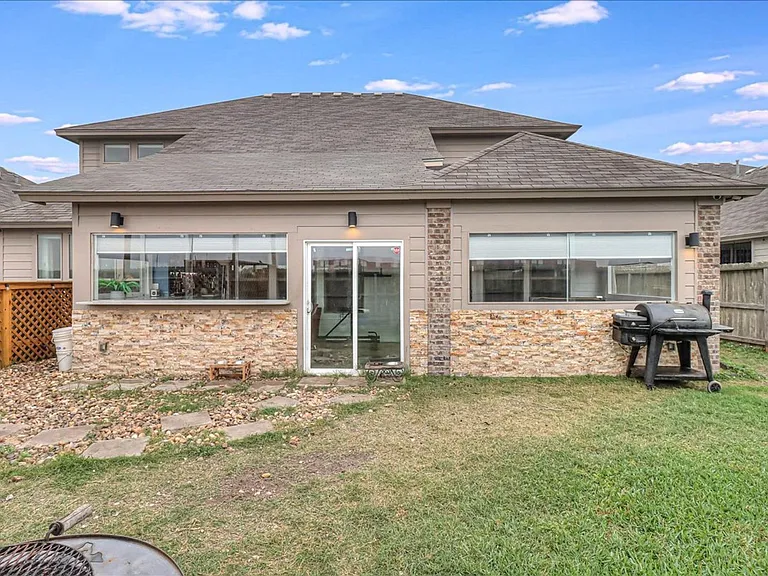 7809 Pavo Real St — Photo 31