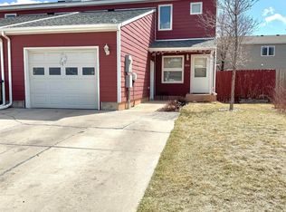 1016 Boswell Dr, Laramie, WY 82070