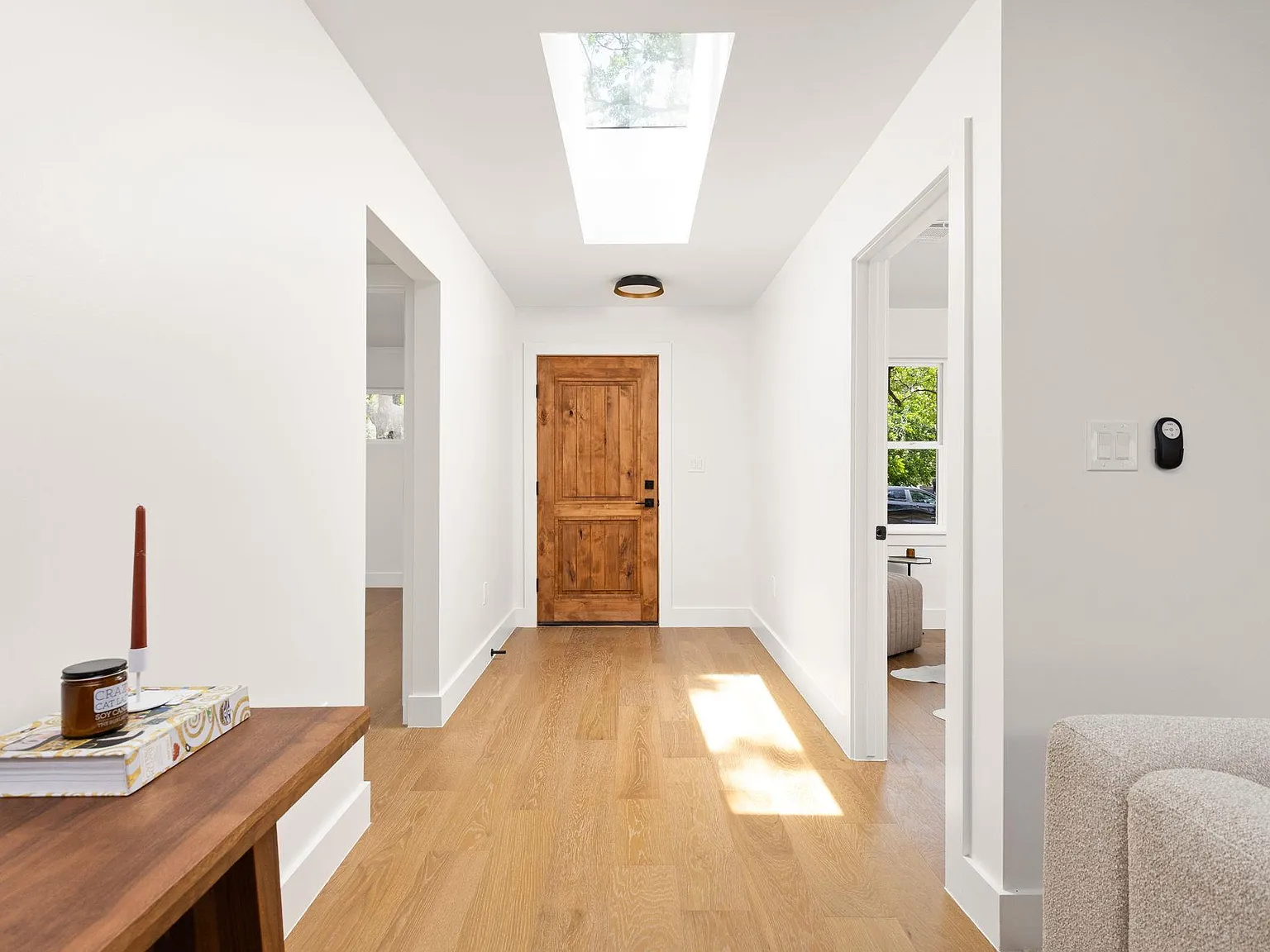 4 bed, 3.0 bath, 1805 sqft, $4,199 — Photo 3