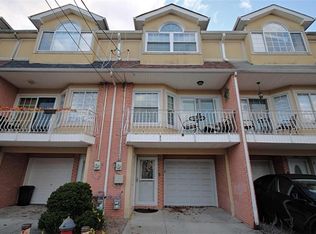 57 Peacock Loop, Staten Island, NY 10309