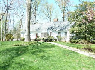 9 Cambridge Rd, Morristown, NJ 07960