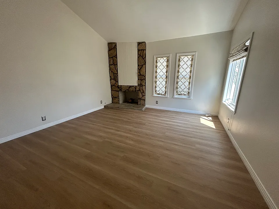 4672 Elben Dr