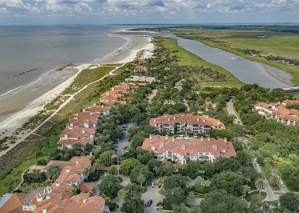 1st image of 300 Beach Club Ln Unit 481