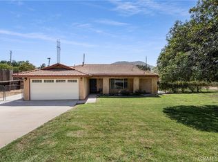 2260 Gail Dr, Riverside, CA 92509