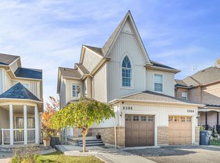 6986 Haines Artist Way, Mississauga, ON L5W1B6