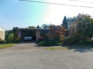 13 Clinton Dr, Uniontown, PA