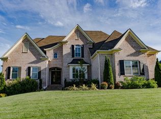 9231 Holstein Dr, Nolensville, TN 37135