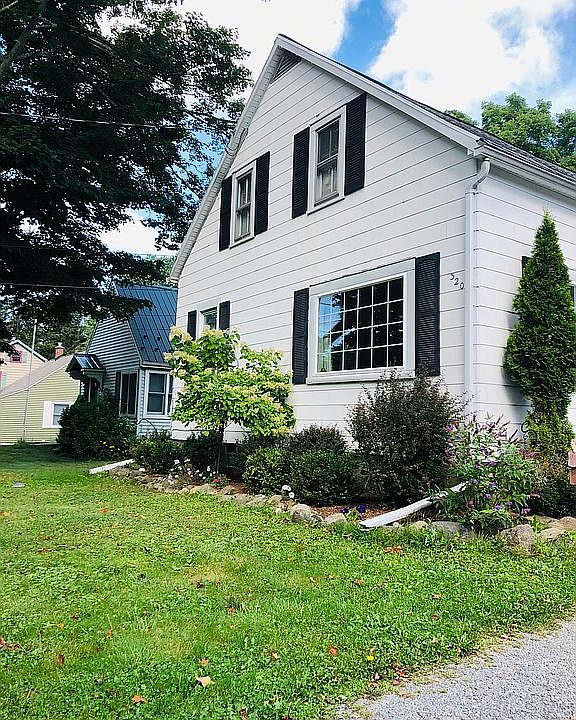320 Girard Ave, East Aurora, NY 14052 Zillow
