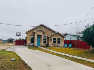 1007 E Viesca St, Del Rio, TX 78840