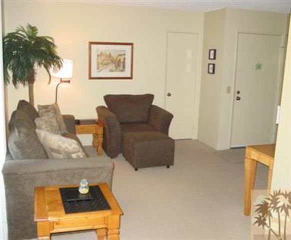1st image of 471 S Calle El Segundo #1-C