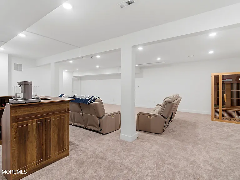 1402 Journey Ave — Photo 39