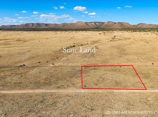 3378 W Limestone Dr, Paulden, AZ 86334