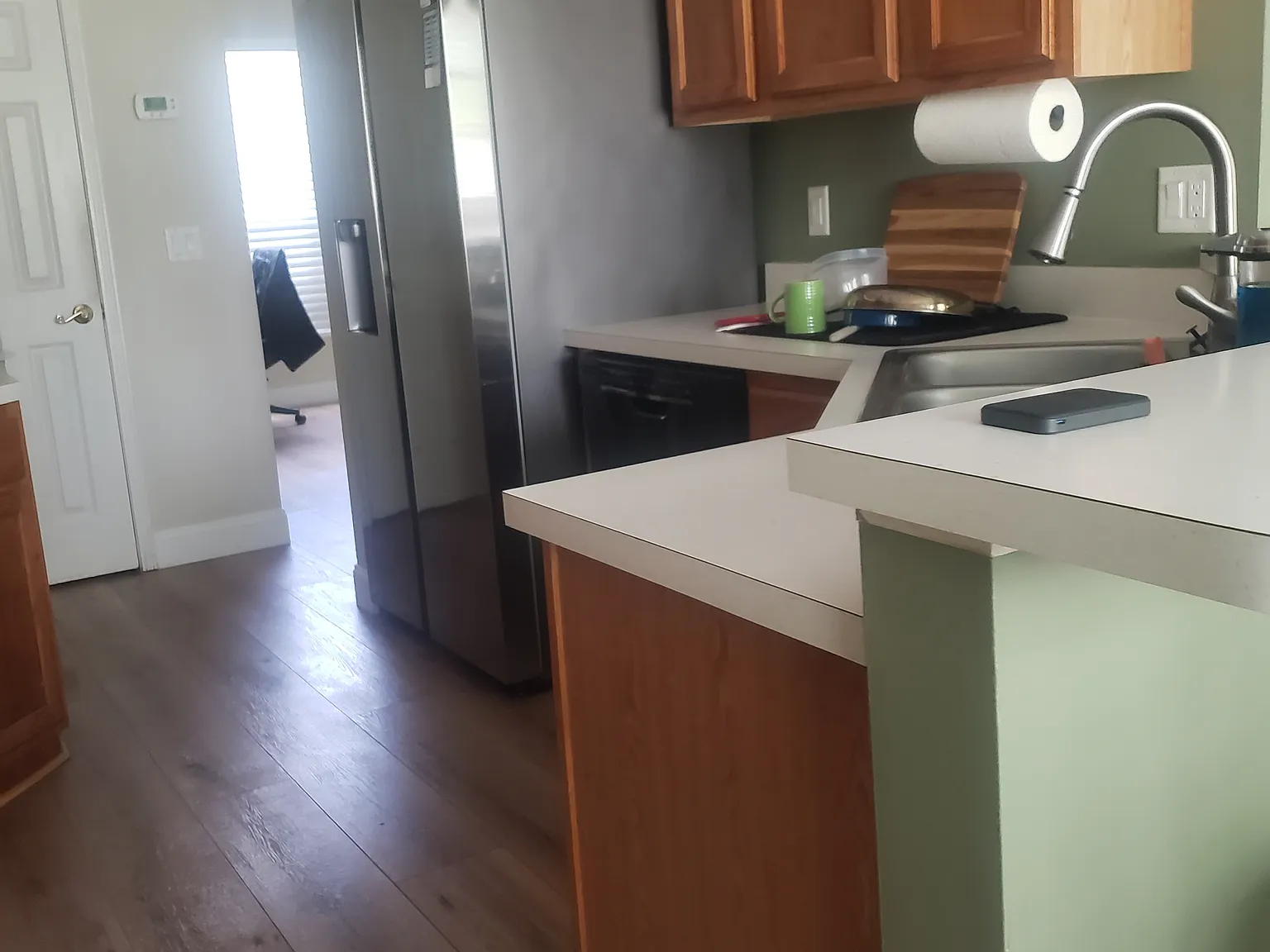 3 bed, 1750 sqft, $710 — Photo 2