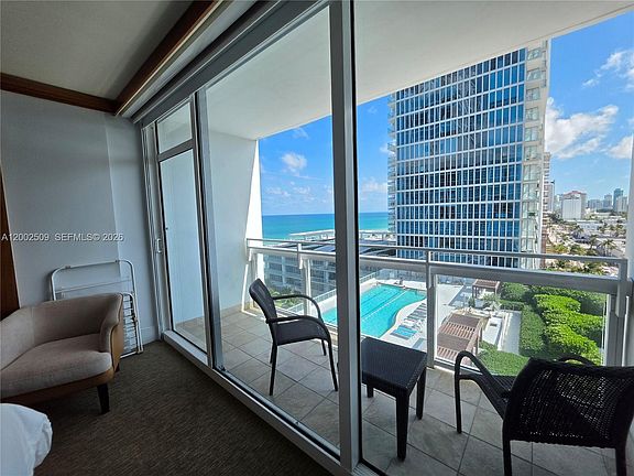 3rd image of 6801 Collins Avenue Legal #1014-1004