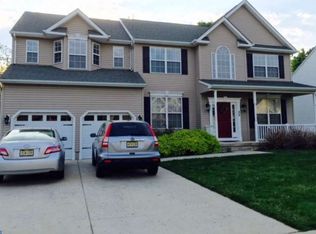 22 Lavender Dr, Sewell, NJ 08080
