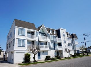 208 99th St #5, Stone Harbor, NJ 08247