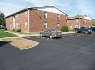701 S Putnam St APT 11, Bunker Hill, IL 62014