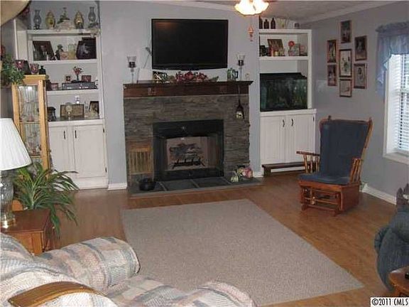Photo 4