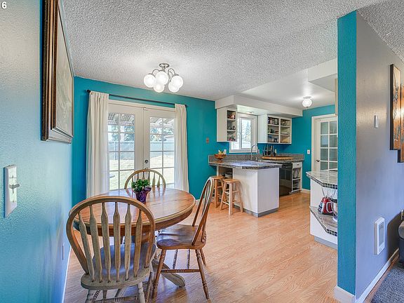 3rd image of 4006 NE 138th Ave